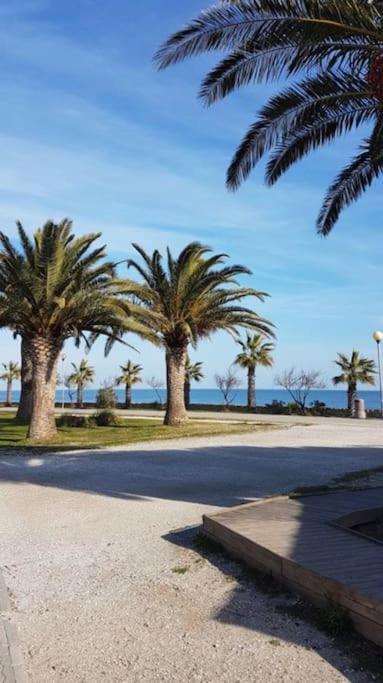 La Brise Marine ~ 300M Mer~Piscine~Clim~Wifi~Calme Argelès-sur-Mer Buitenkant foto